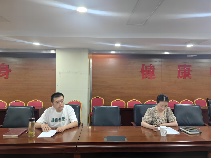 市天顺娱乐公司开展庆“八一”慰问座谈会